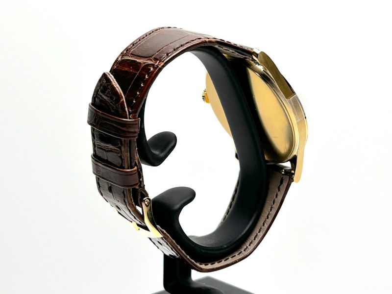 Patek Philippe Calatrava 5196J-001